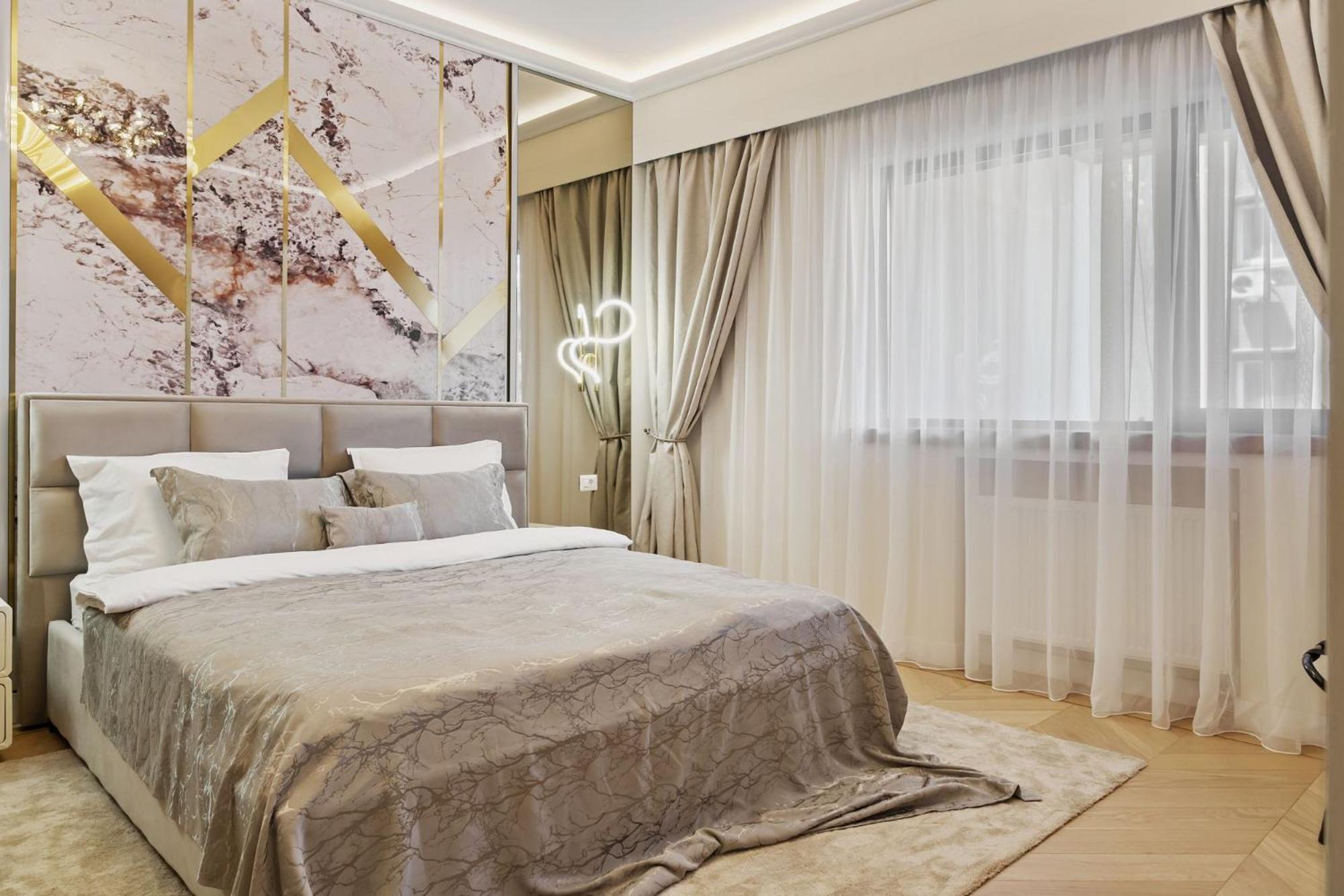 Central Two Rooms Apartment The Paradise Of Lights Bukarest Exterior foto